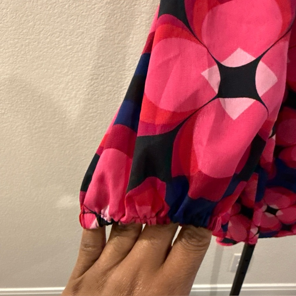 Trina Turk Floral Front Tite Shirtdress (Approx. M/L) - Picture 10 of 12